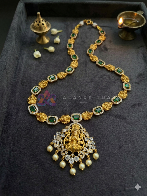 Sri Lakshmi Emerald Heritage Temple Necklace