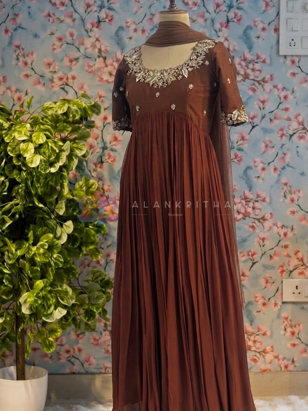 Espresso Elegance Hand-Embroidered Georgette Set