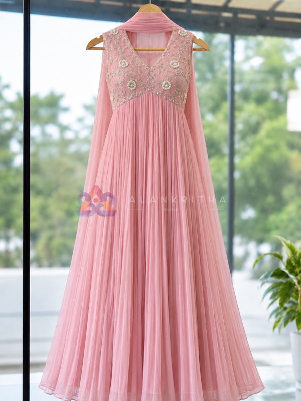 Pearl Blossom (Sleeves available)