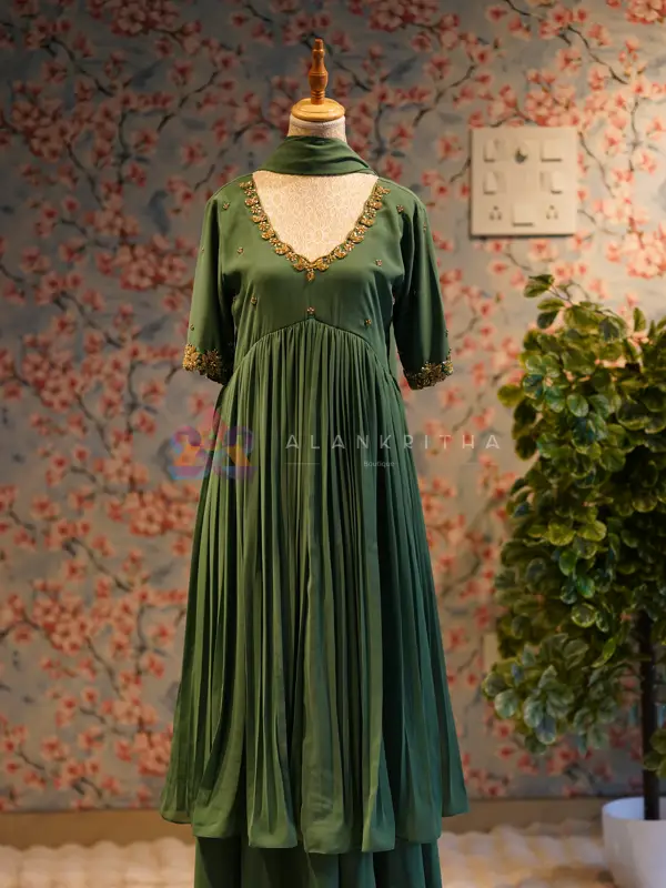 Mint Dewdrop: Mint Green Pleated Anarkali