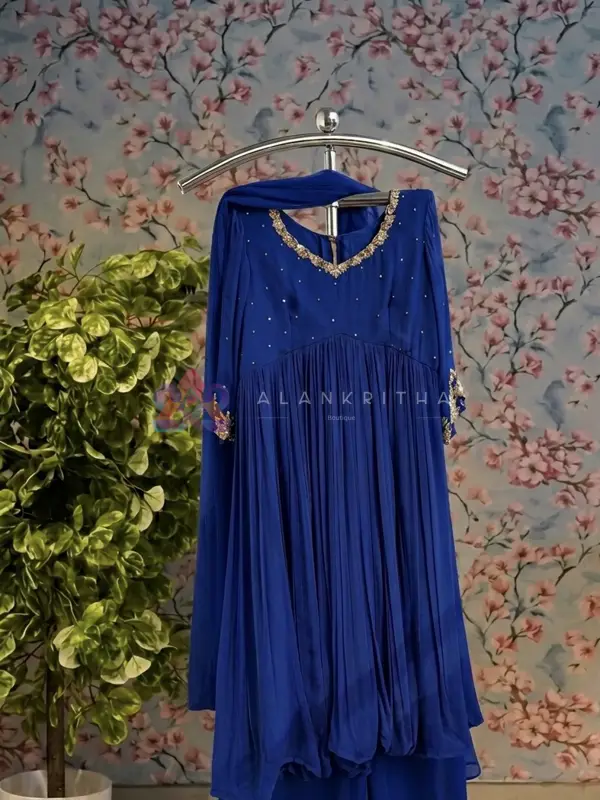 Royal Blue Aliacut Set