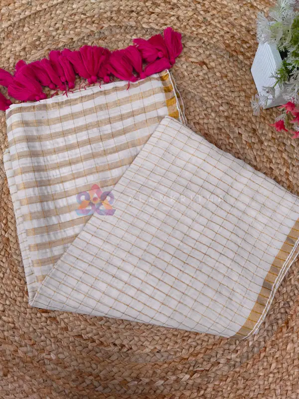 Regal Zari Check Pure Mul Cotton Saree
